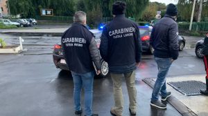 Una foto che ritrae i Carabinieri del Comando Tutela Lavoro – Nucleo Ispettorato del Lavoro di Catania